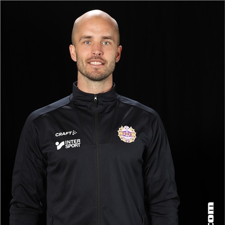 Niklas Hjalmarsson
