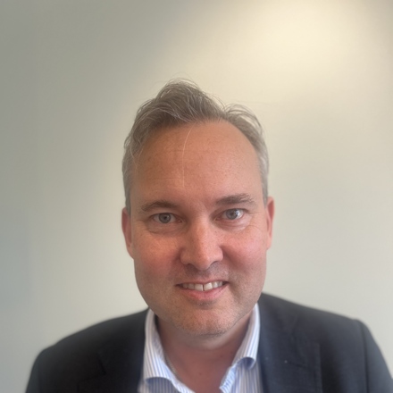 Nils Vikmång