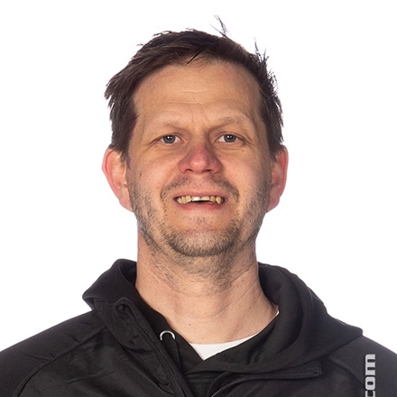 Andreas A Larsson