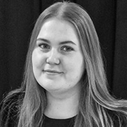 Julia Ytterbom