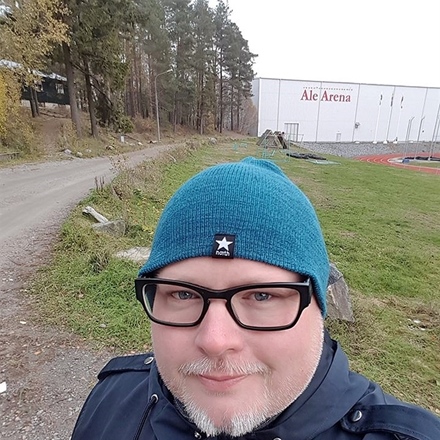 Stefan Larsson
