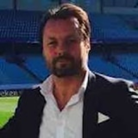 Niclas Lindholm